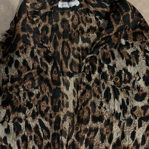 Leopard top - Picture 4 of 6